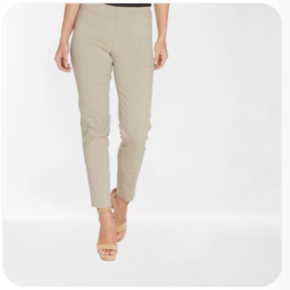 Tahari vegan Suede light stone color bottoms/pants in size S / 26 EUC